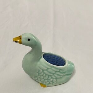 Goose Pin Cushion Vintage